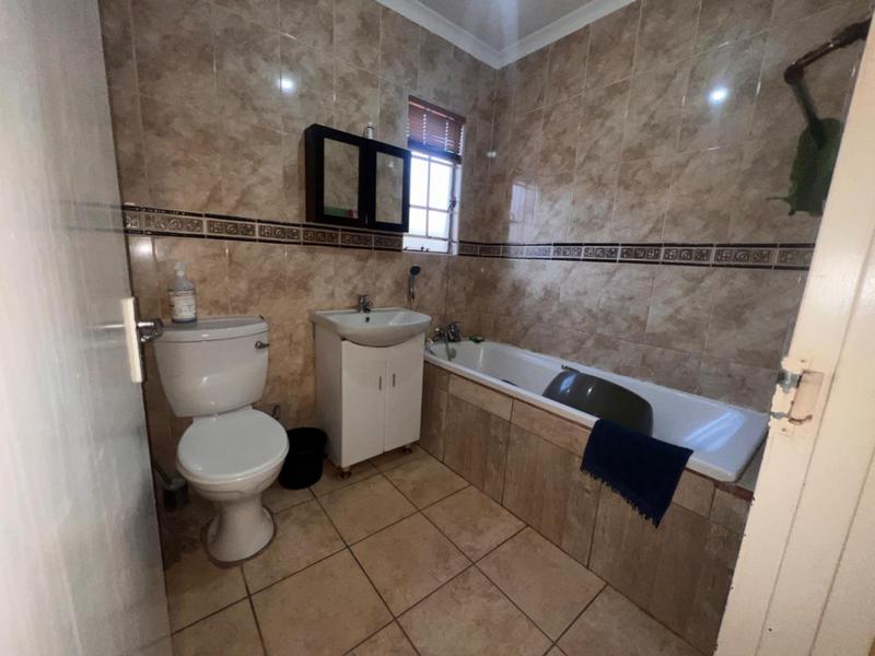 To Let 3 Bedroom Property for Rent in Kathu Northern Cape